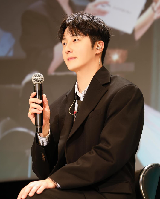 정일우