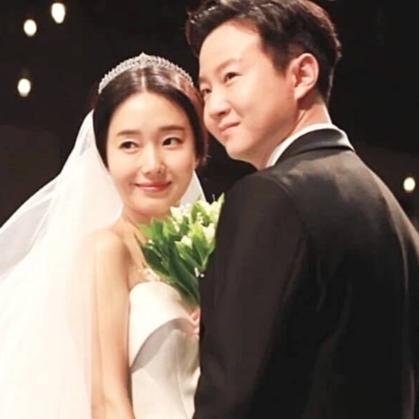 가수-겸-배우-이정현-남편-박유정