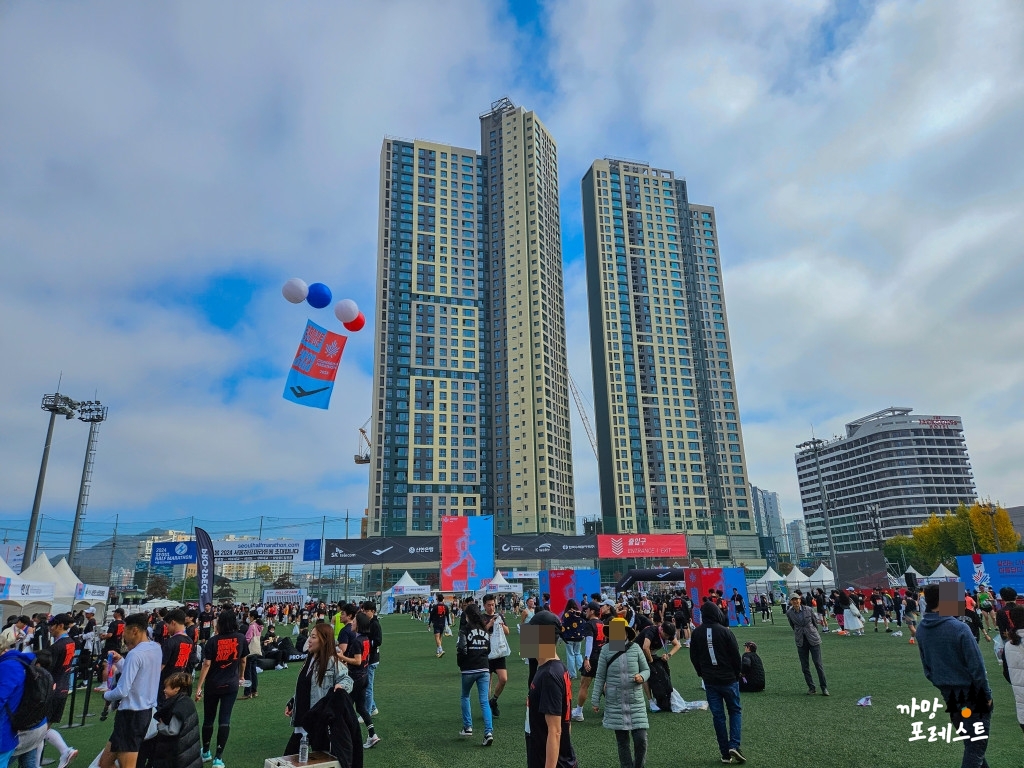 춘천 마라톤 이벤트 부스