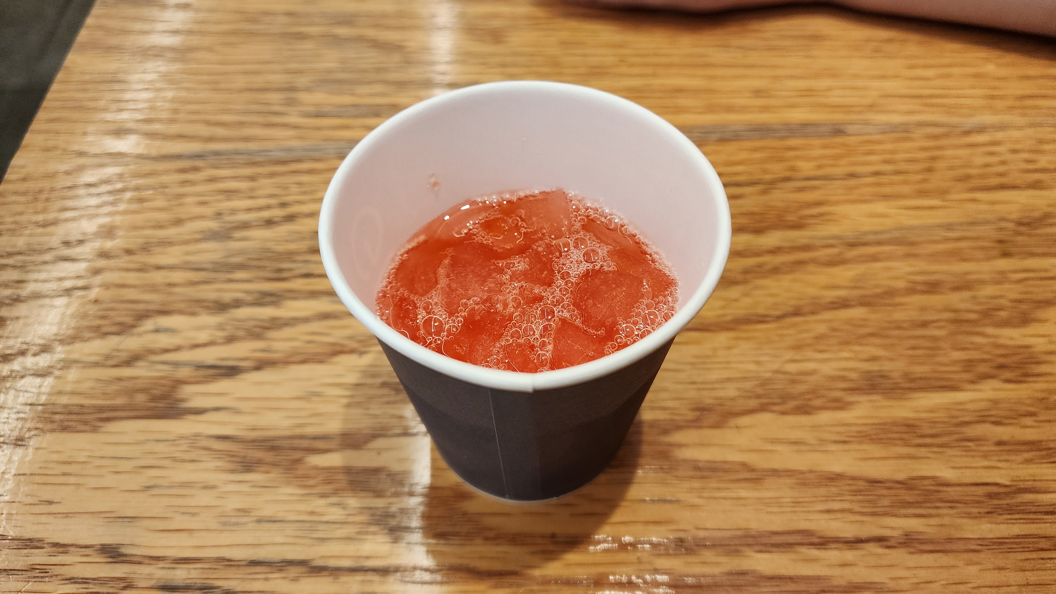 신사역 카페 그레이그리스트밀 자두에이드