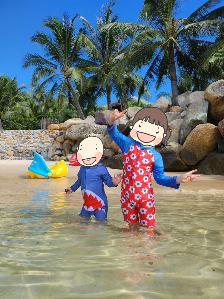 물놀이를 하는 아이들