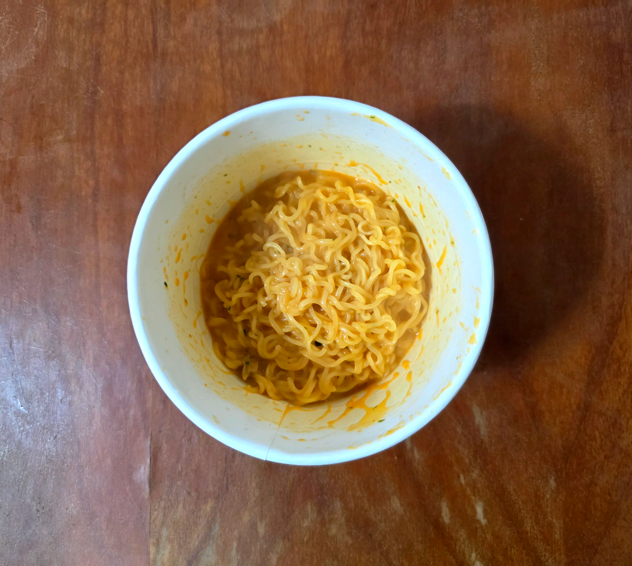 농심신라면툼바큰사발면