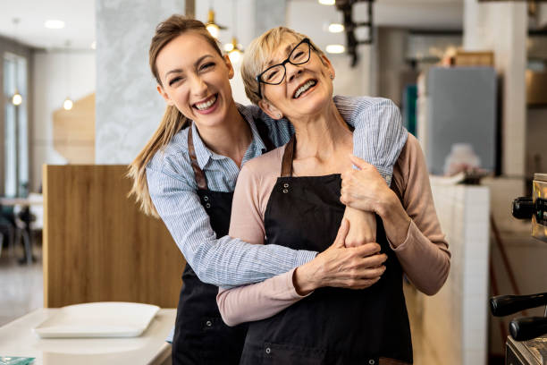 경력 활용형 재취업 vs 새로운 직무 도전