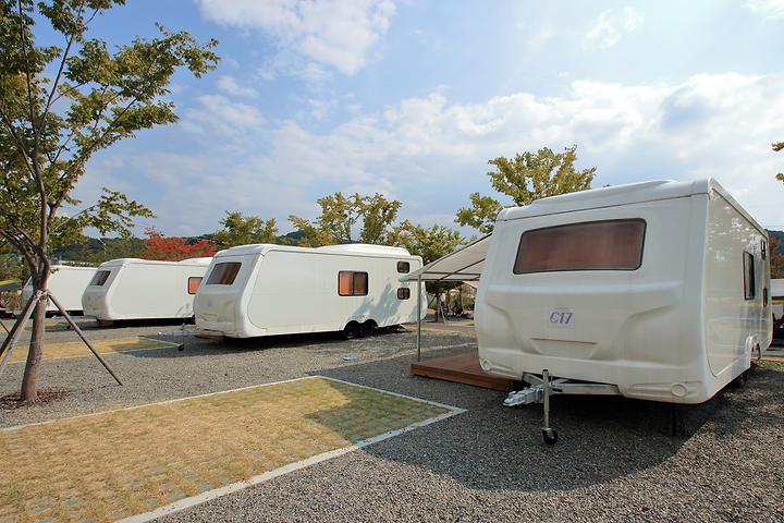 경기도 연천재인폭포 오토캠핑장 소개