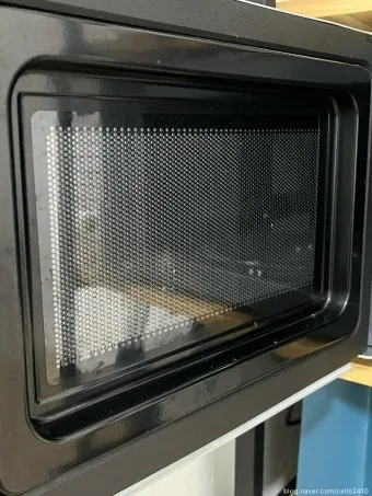 찌든 때부터 냄새까지 전자레인지 청소 레몬 식초로 간편하게 해결 완벽 관리_20