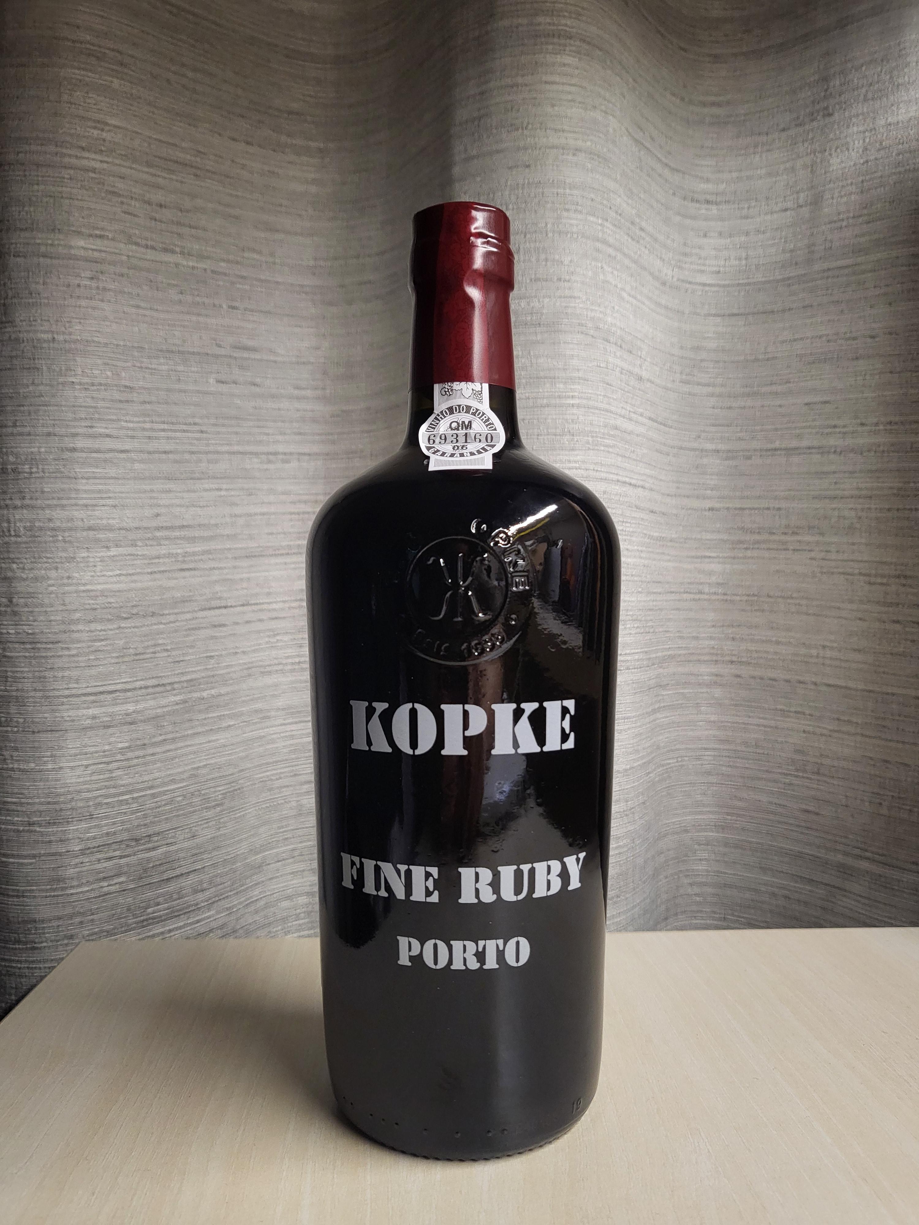 이마트-와인-추천:-콥케-파인-루비-포트-KOPKE-Fine-Ruby-Porto