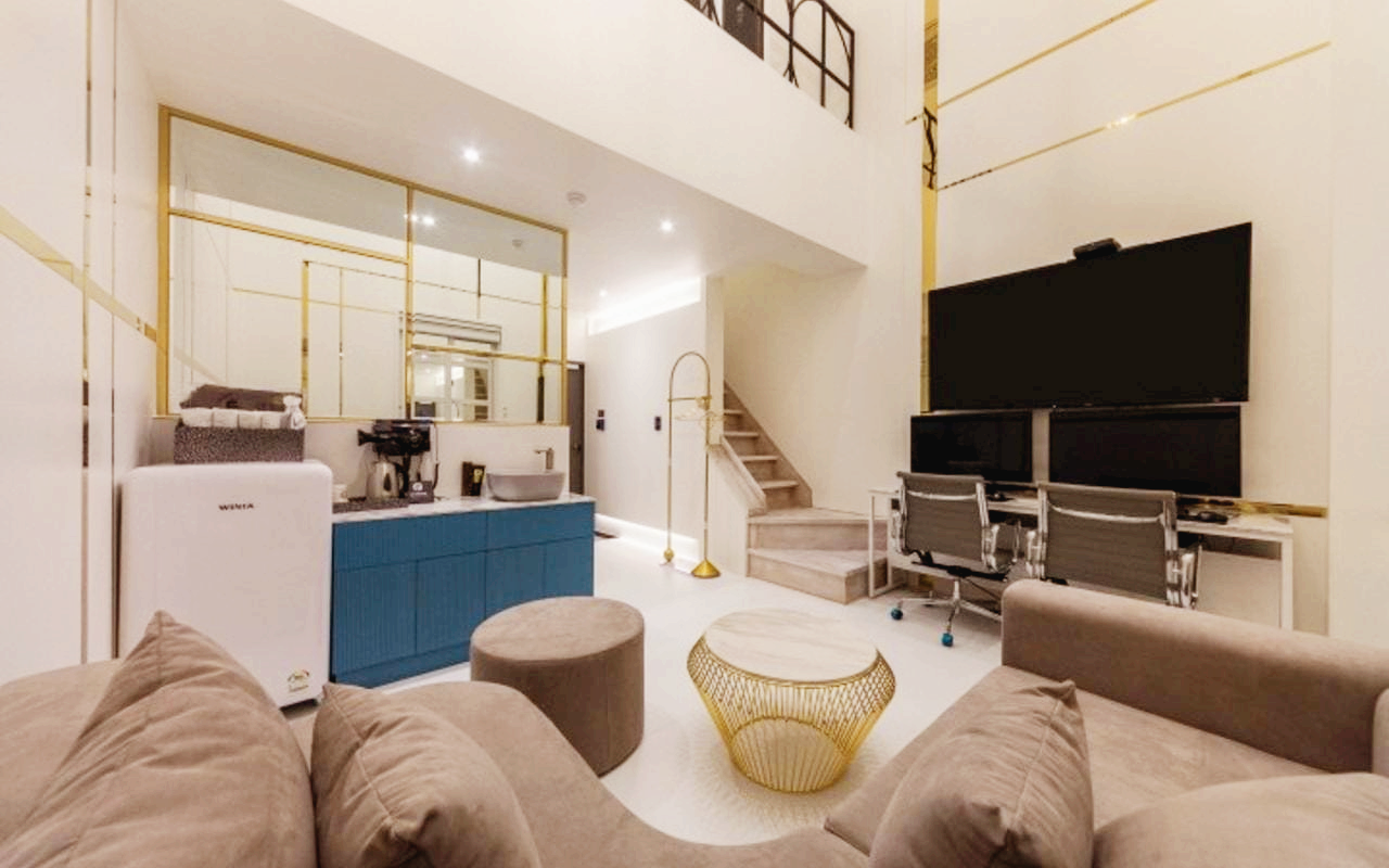 호텔늘 드라이브인