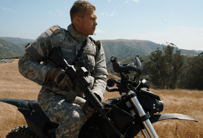 바이크-솔저-오토바이-군인