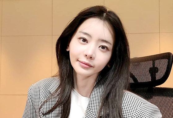 서유리 근황, 빚부터 사주까지 솔직 공개 &ndash; 서유리 이혼 후 변화와 성우로서의 삶, 얼굴&middot;고향&middot;엑셀 논란 정리