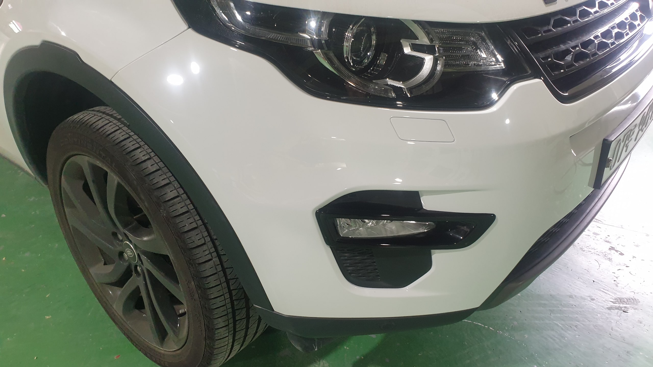 작업완료 수입차 범퍼 부분도색 - 작업완료