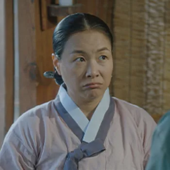 함부로 대해줘에서 여주댁 역을 맡은 이세랑