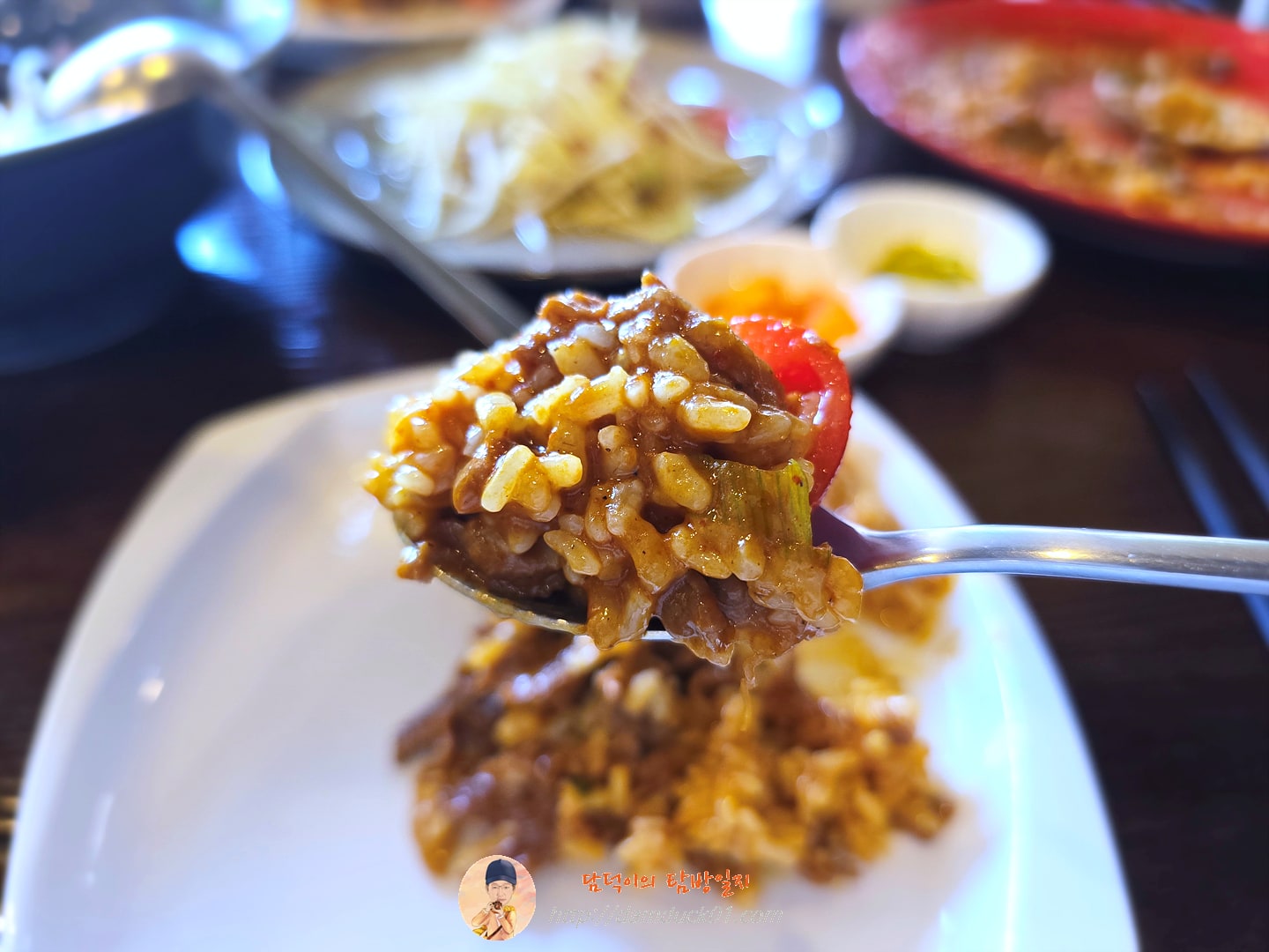 소고기 마싸만 커리 덮밥