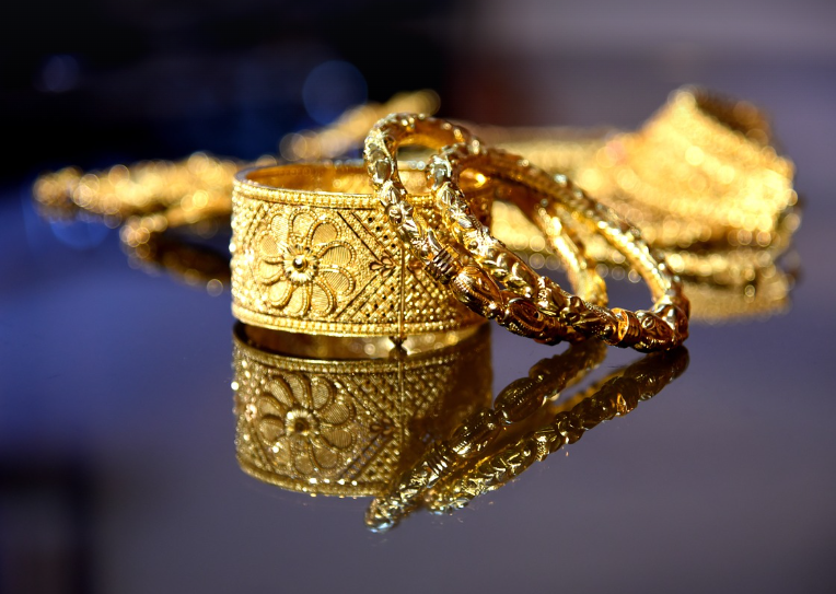 금(GOLD)