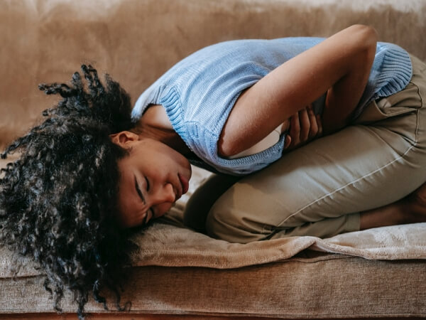 부작용에-의한-복통-메스꺼움