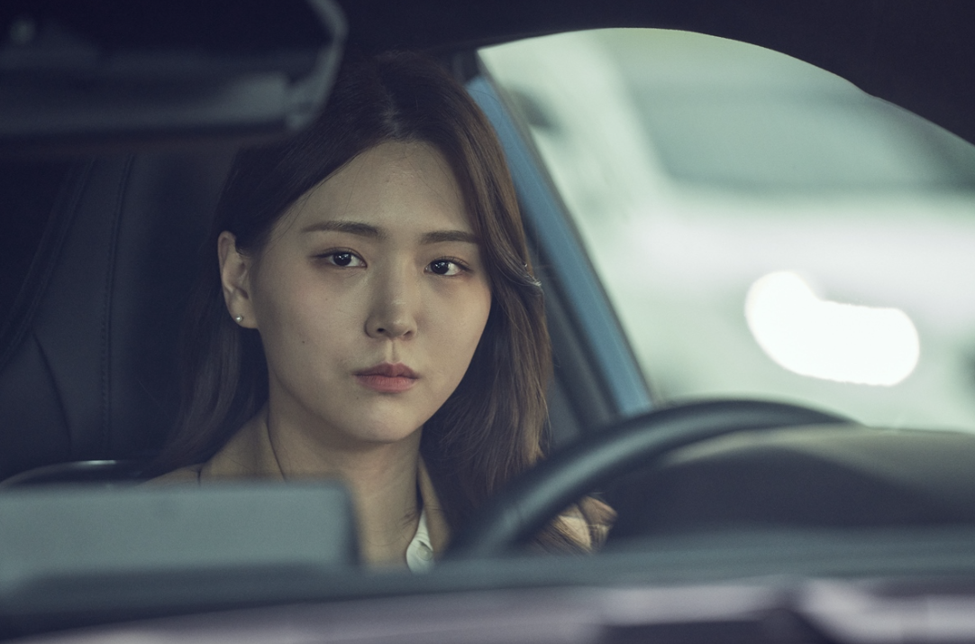 김지은31