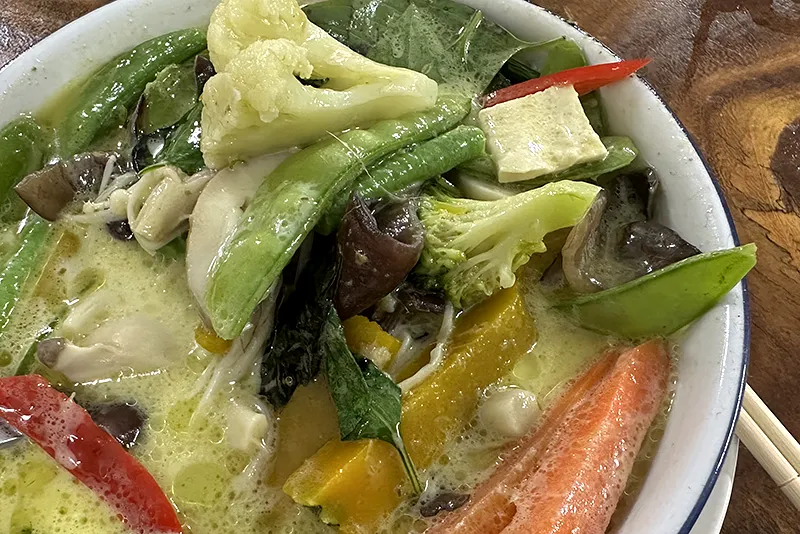 chada vegetarian restaurant chiang mai