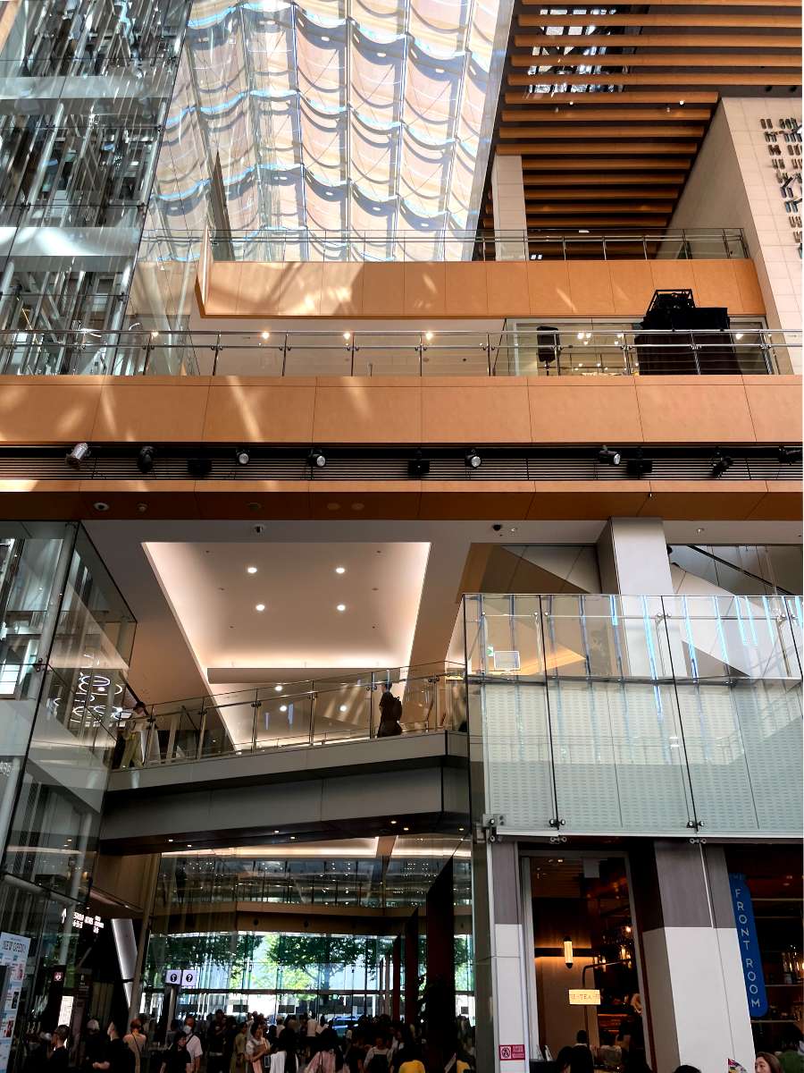 도쿄 마루노우치 브릭스퀘어 주변