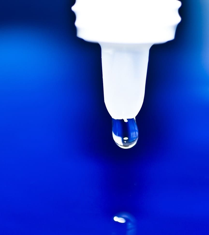 알레르기 결막염 치료법과 신약 트렌드 점안액