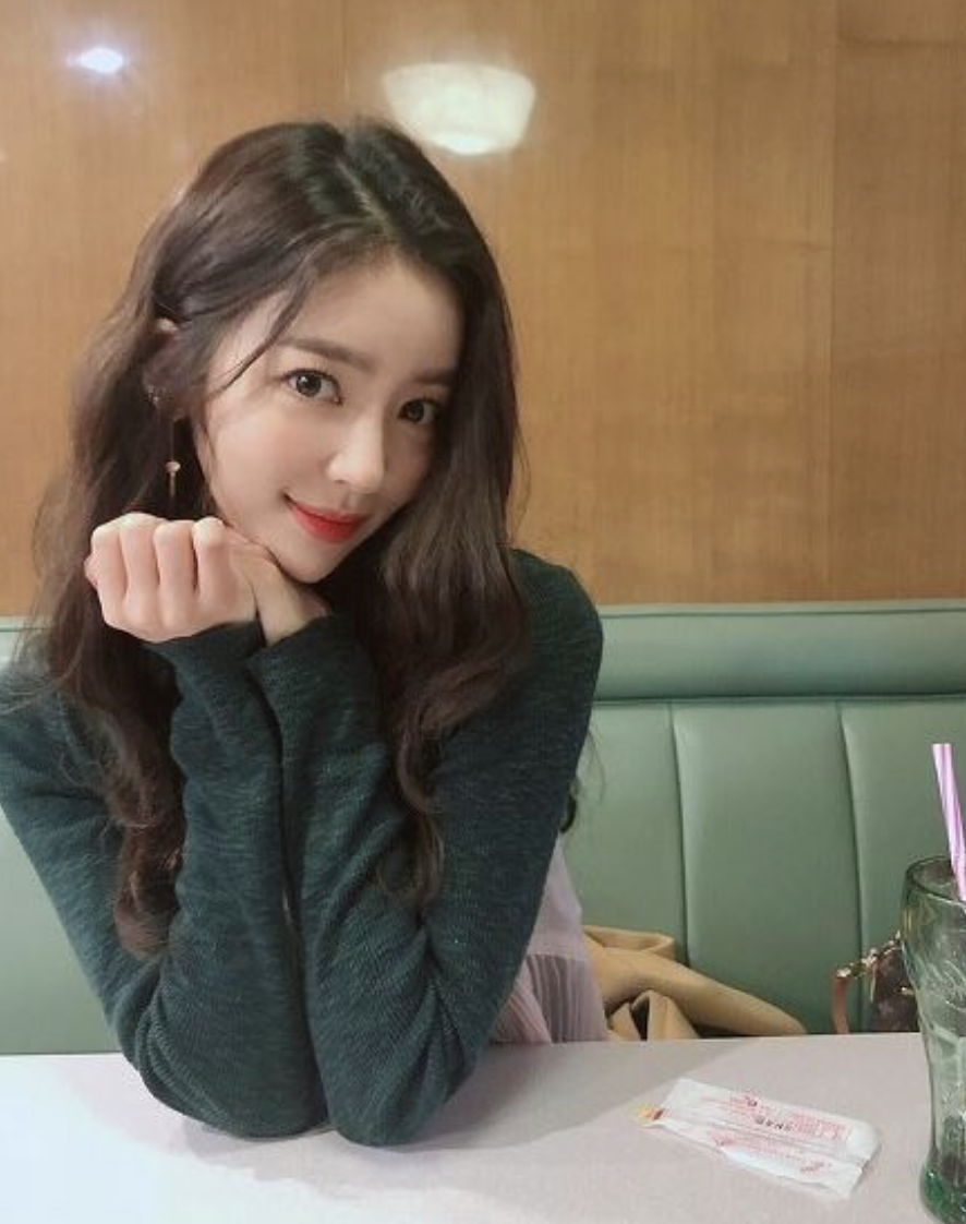 홍지윤 셀카 미모