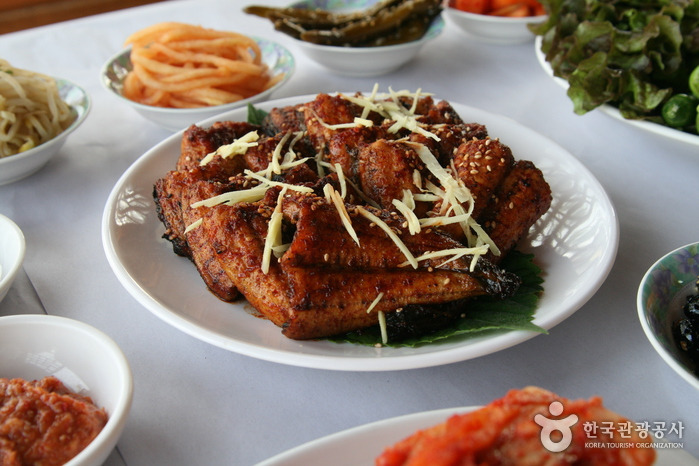 파주 임진강 장어구이집, 반구정나루터집