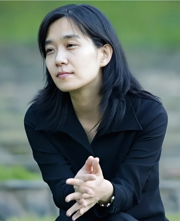 노벨문학상 수상 한강작가 프로필 작품소개