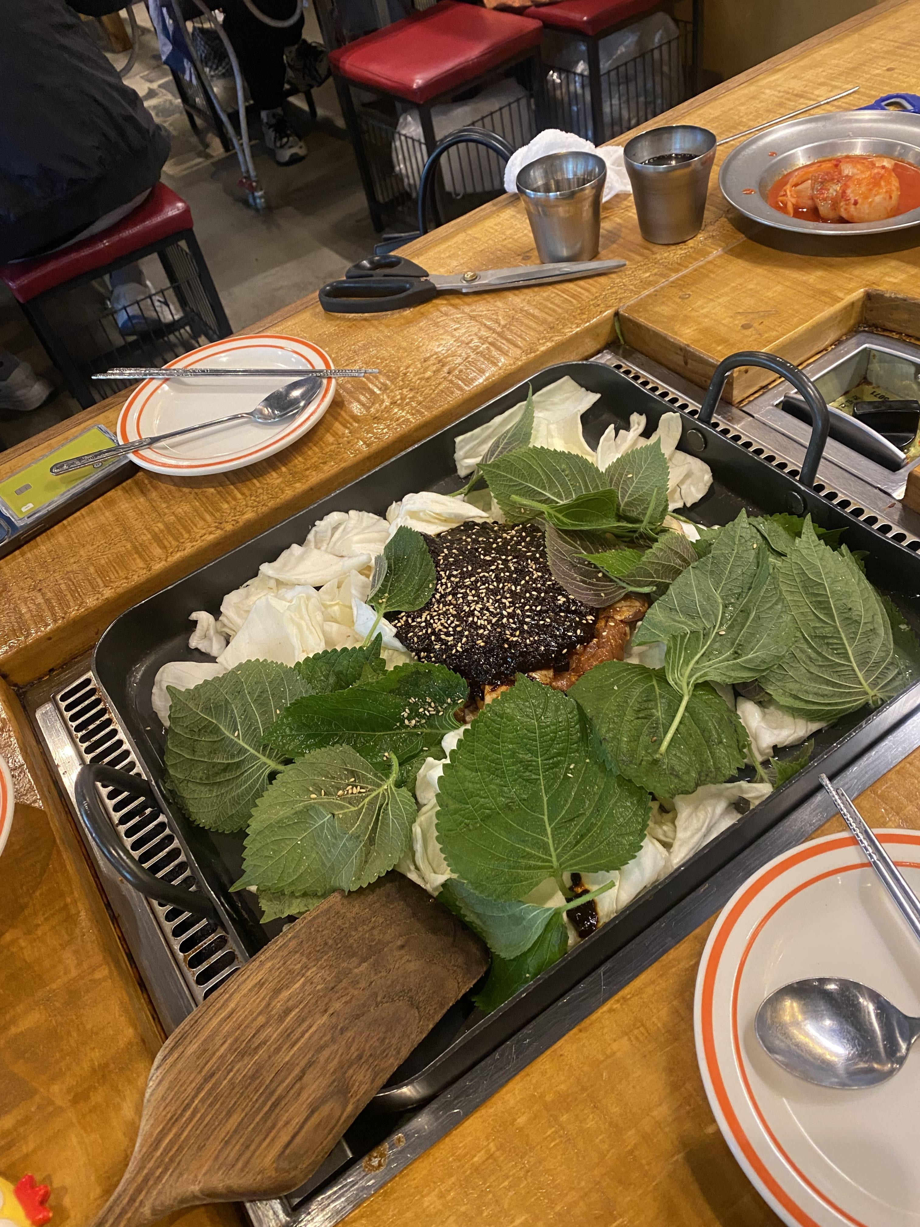 몽촌 시그니처 한방 닭갈비 조리 전 모습