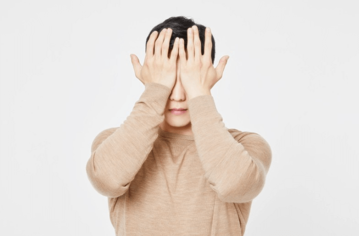 눈떨림 관련 사진