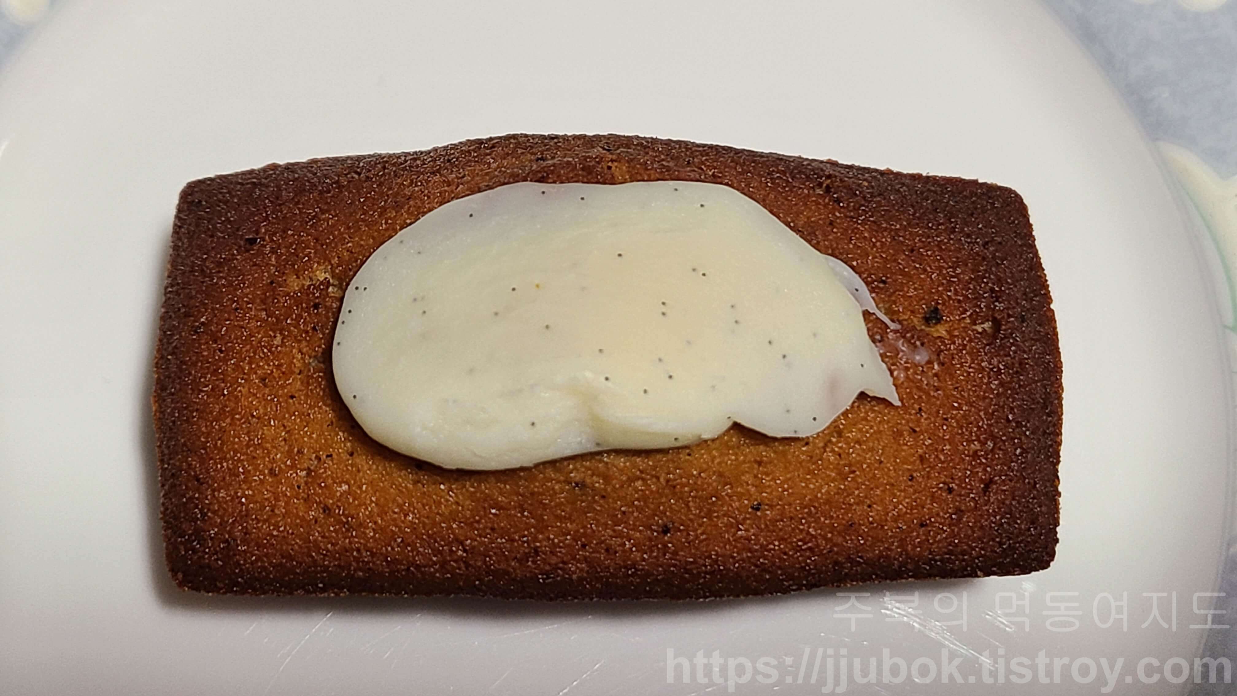 메이크-라이크-바닐라-가나슈-휘낭시에