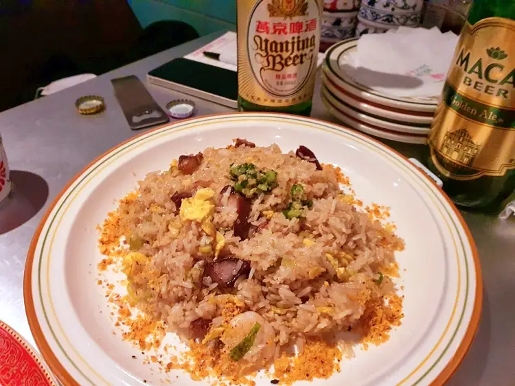 줄서는식당 영탁 추천 홍콩식 바베큐 플래터, 도가니 커리국수, 마파두부 볶음밥 맛있는 곳 신용산역 용리단길 맛집 소개