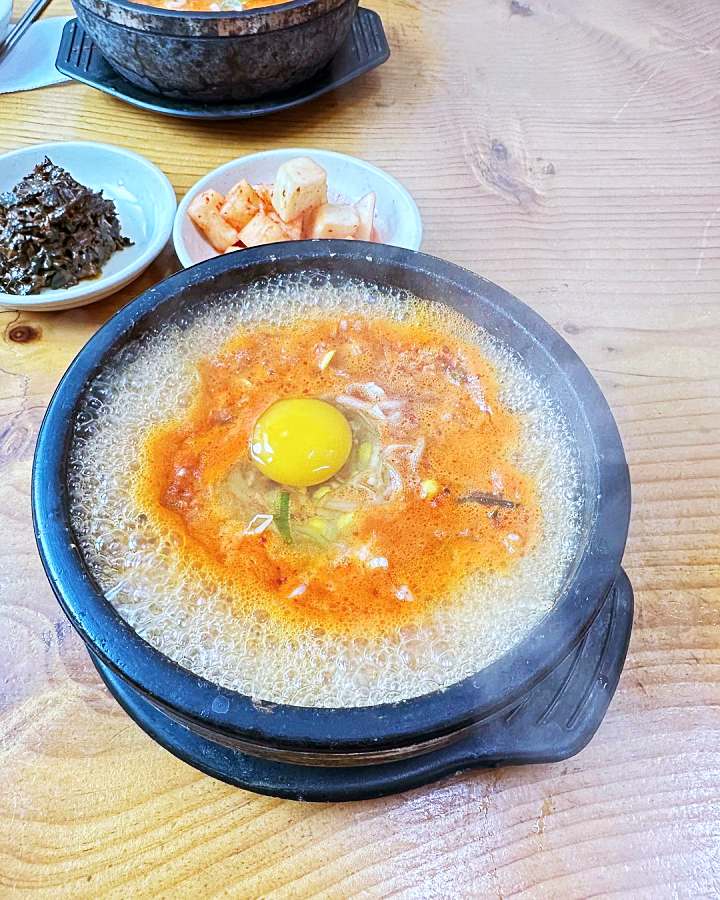 식객 허영만 백반기행 박은영 편 콩나물 해장국 24시간 영업 전주 콩나물 국밥 보쌈 관악 서울대입구 맛집 소개
