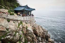 홍련암 탐방기 (양양 낙산사, 바위굴 속 관세음보살 도량)