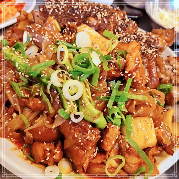 인천 석남동 맛집 족발의 신세계 간장마늘족발