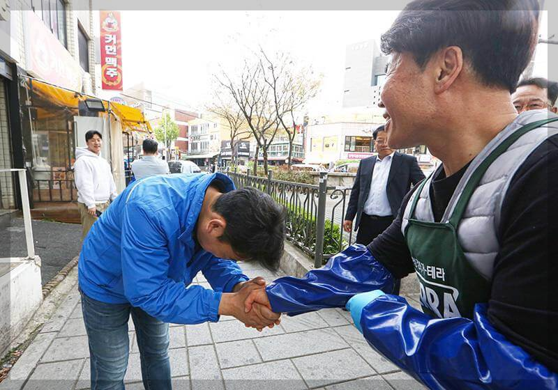곽상언 국회의원 당선인 선거 유세 현장