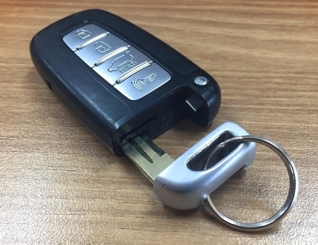 스마트키 배터리 교체 방법