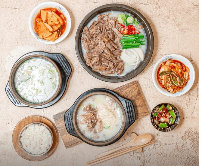 라페스타 맛집 "신재우 명인설렁탕 라페스타점" 음식사진