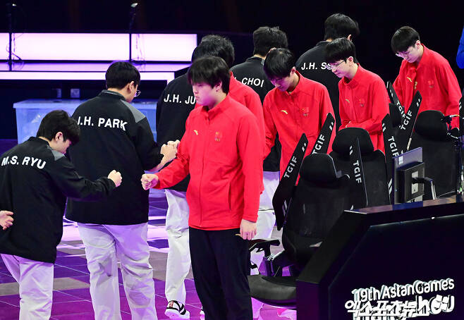 중국 결장 페이커