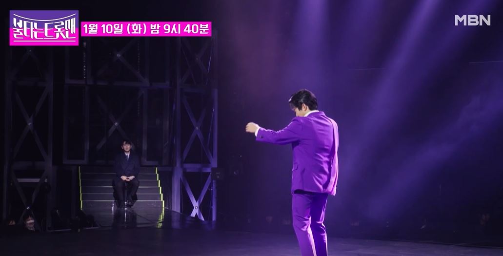 민수현황영웅대결