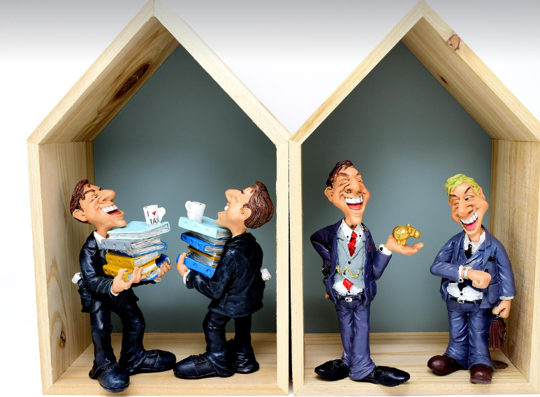 세무사의 모습 피규어