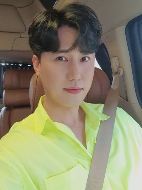 가수 신성 프로필