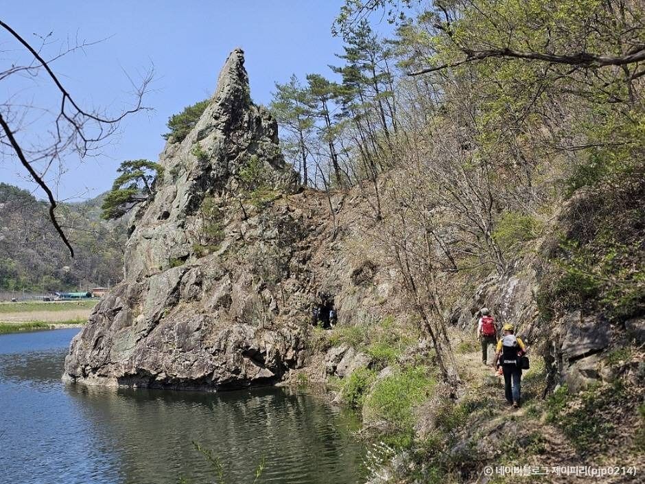 무주 금강벼룻길