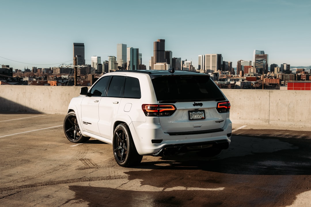 SUV