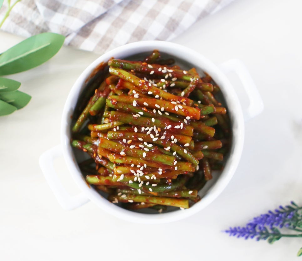 마늘쫑무침