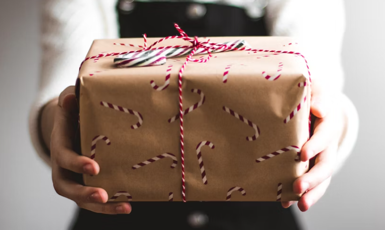 여자친구 어머니 생일선물, 센스있는 예비사위 되는 필승 공략집 (50대, 60대 선물 추천)