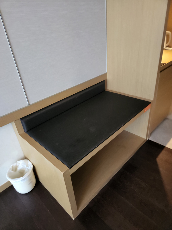 캐리어_보관_공간