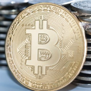 비트코인 전망 시세 거래방법 캐시 etf 가격 채굴방법 관련주 총정리