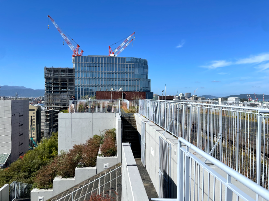 아크로스 후쿠오카 옥상2