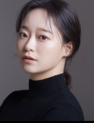 강연정 프로필 화보
