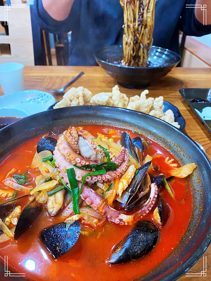 택시맛객들의 수다 청양 얼큰이 짬뽕 구기자 탕수육 맛집 천장호 출렁다리 알프스 마을 여행 가볼만한 곳 추천