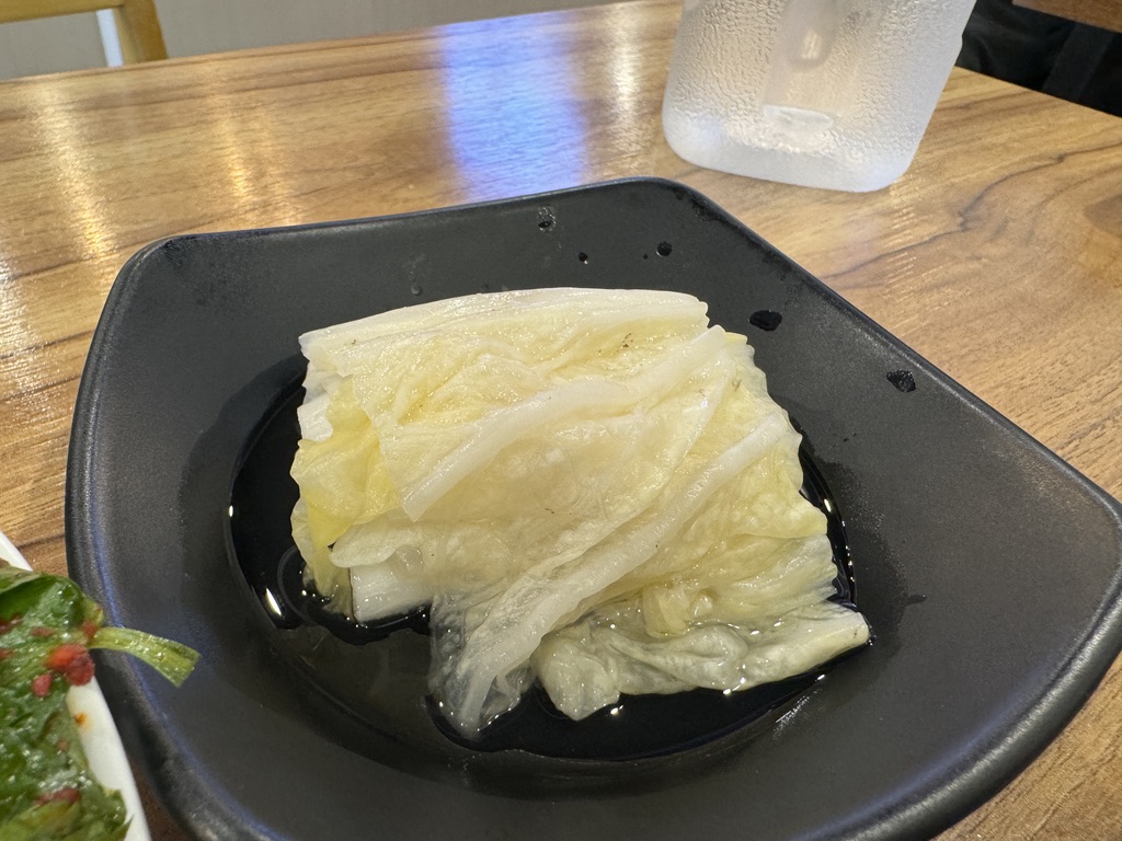 배추물김치 화로된장찌개 밑반찬