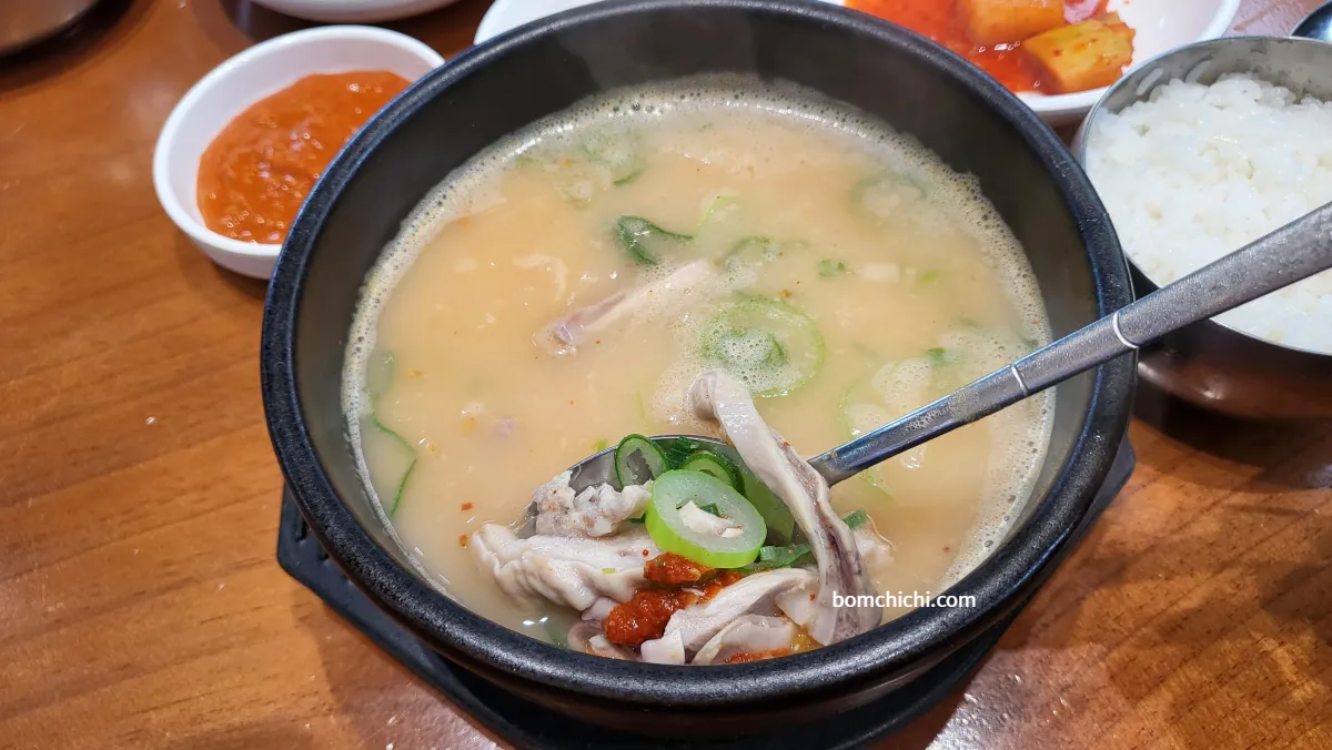 국밥 건더기 사진